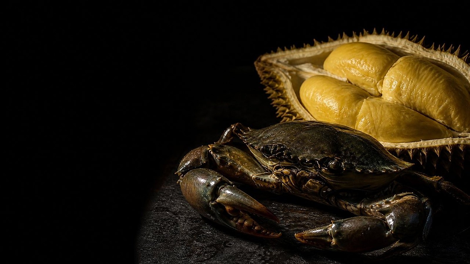 Course II, savoury durian chawanmushi with mud crab